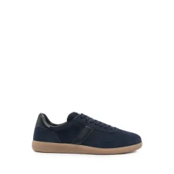 Archer Sneaker
