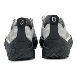 001A Sneaker