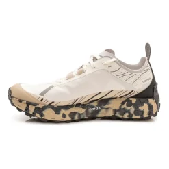 001A Trail Shoe