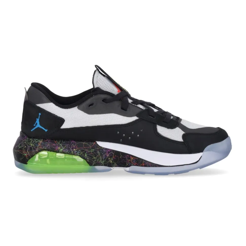 Basketball Shoe