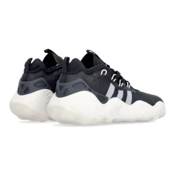 Basketball Shoe