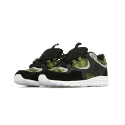 Black Camo Print Men's Skate Shoes