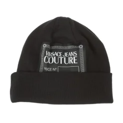 Black Hats & Beanies Stylish Model
