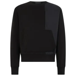Black hoodie with pockets, versatile and minimal