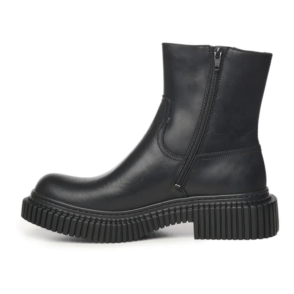 Black Leather Boots with OrthoLite® ™