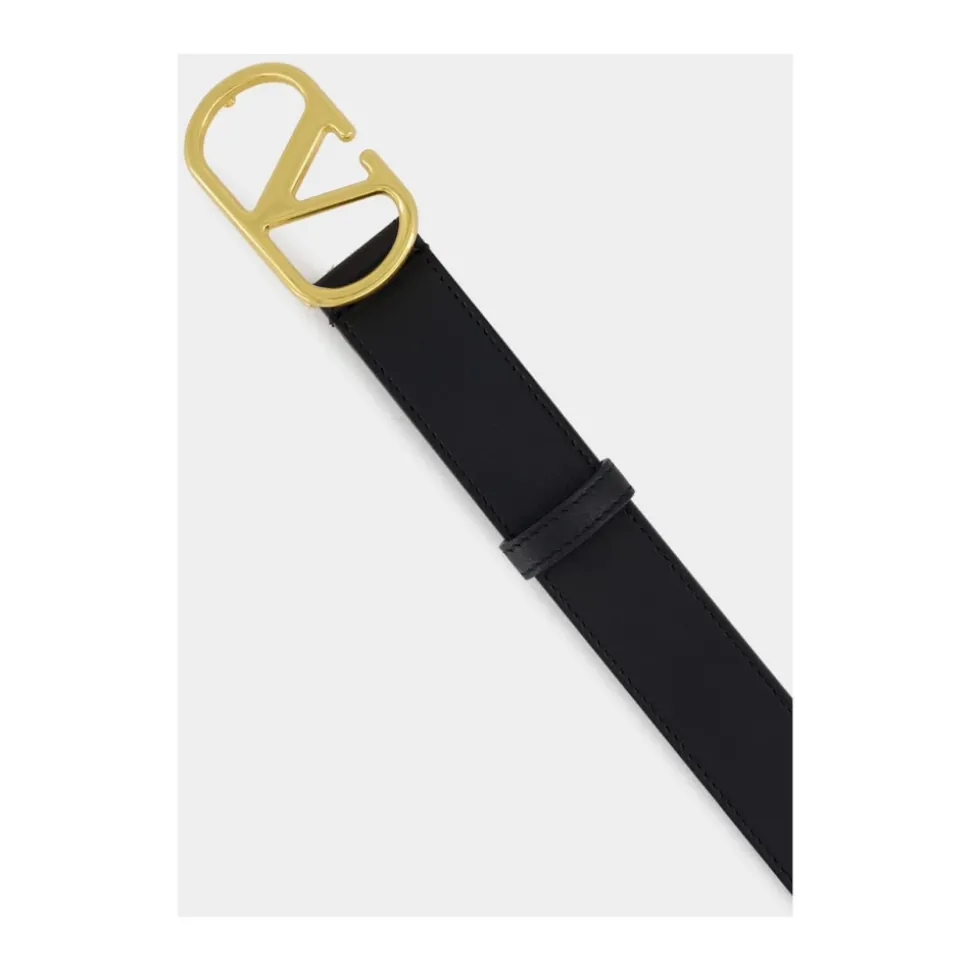 Black VLogo Signature Belt in Shiny Calfskin
