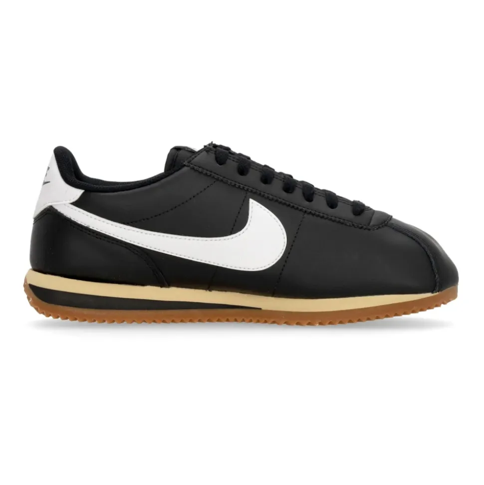 Black/White/Gum Low Cut Sneakers