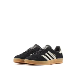 Black White Gum Sneakers