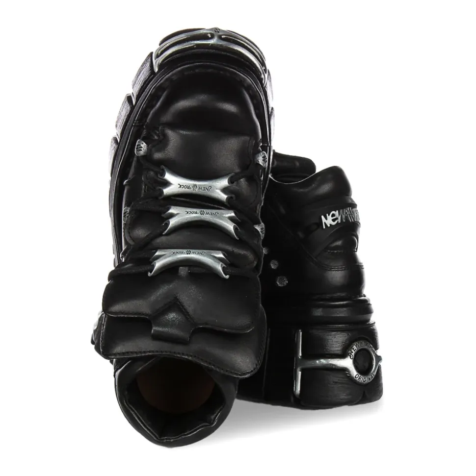 Bold Tower Platform Shoes in Black