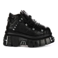 Bold Tower Platform Shoes in Black