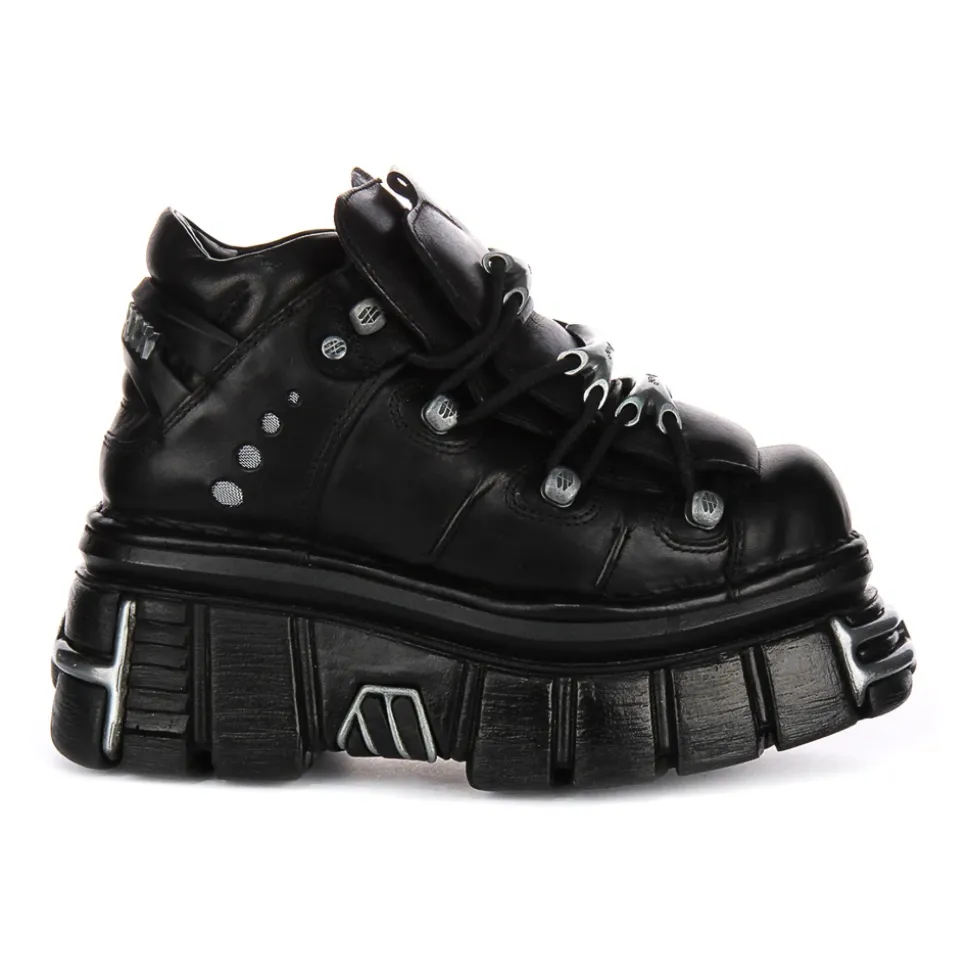 Bold Tower Platform Shoes in Black