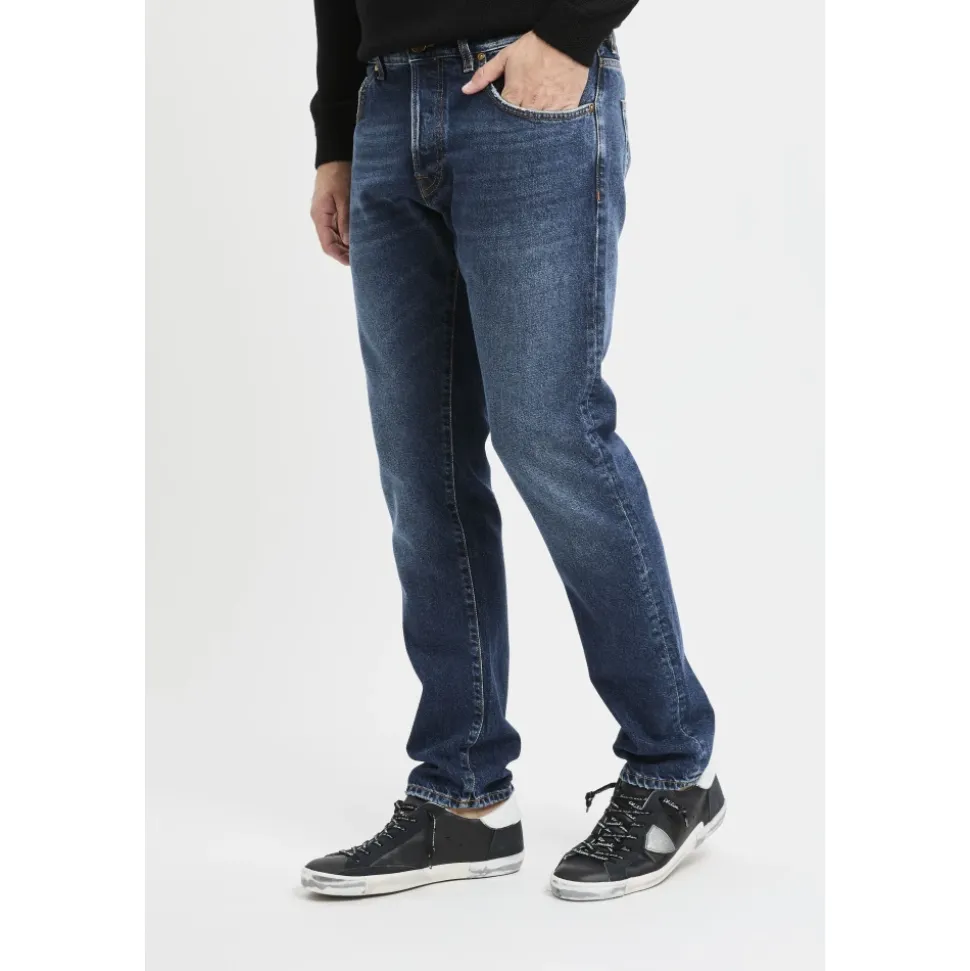 Breackbeat in denim vintage