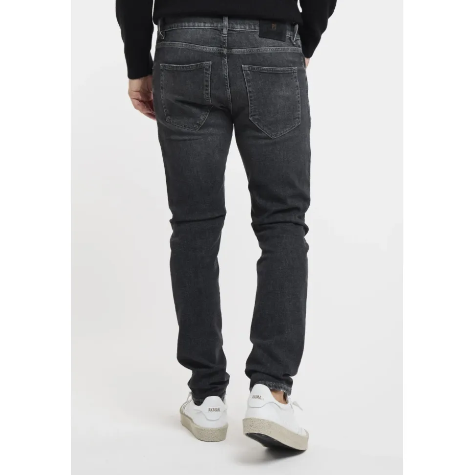 Breckbeat Jeans