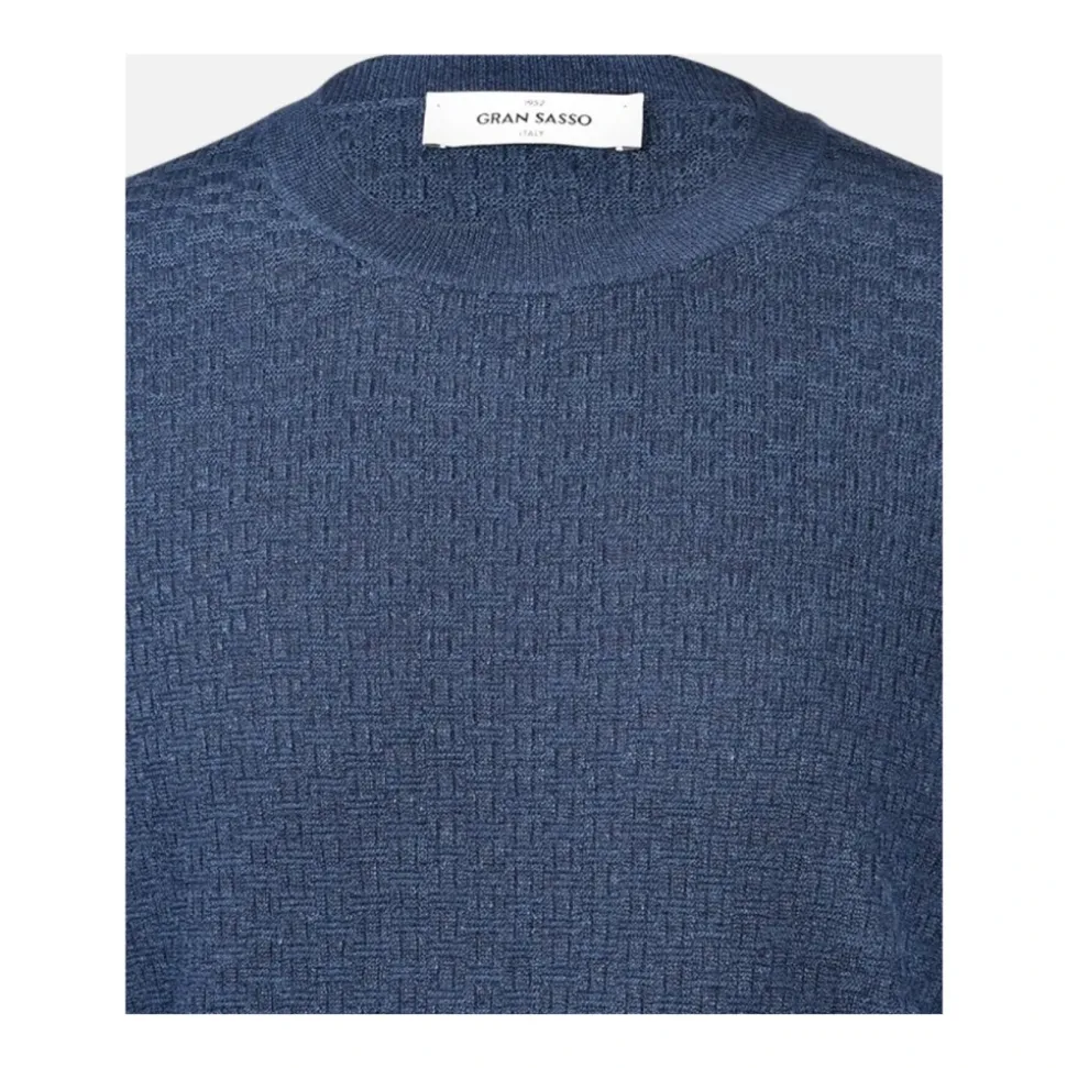 Brick stitch knit T-shirt