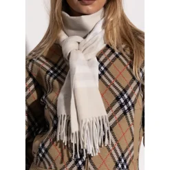 Cashmere scarf