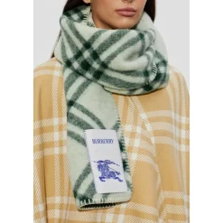 Check Wool Scarf