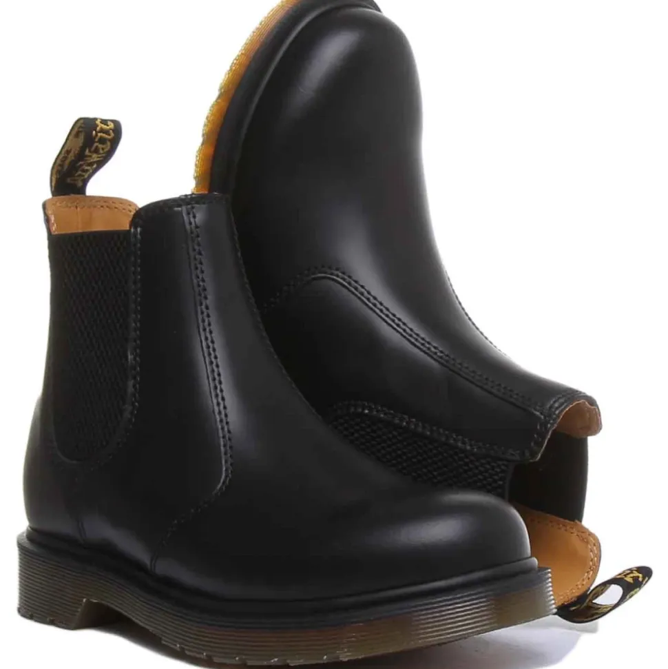 2976 Chelsea Black Leather Boot