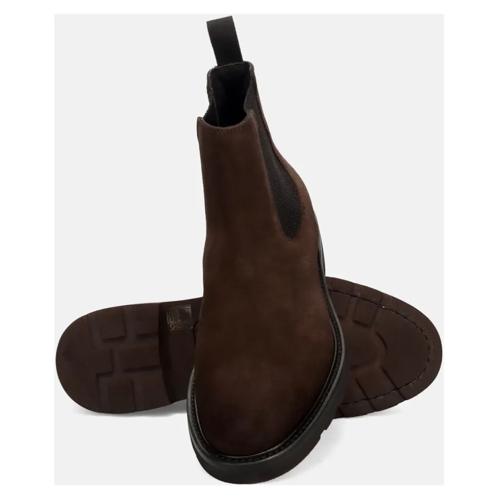 Chelsea Boots