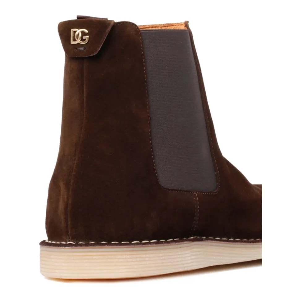 Chelsea Boots in Brown Suede