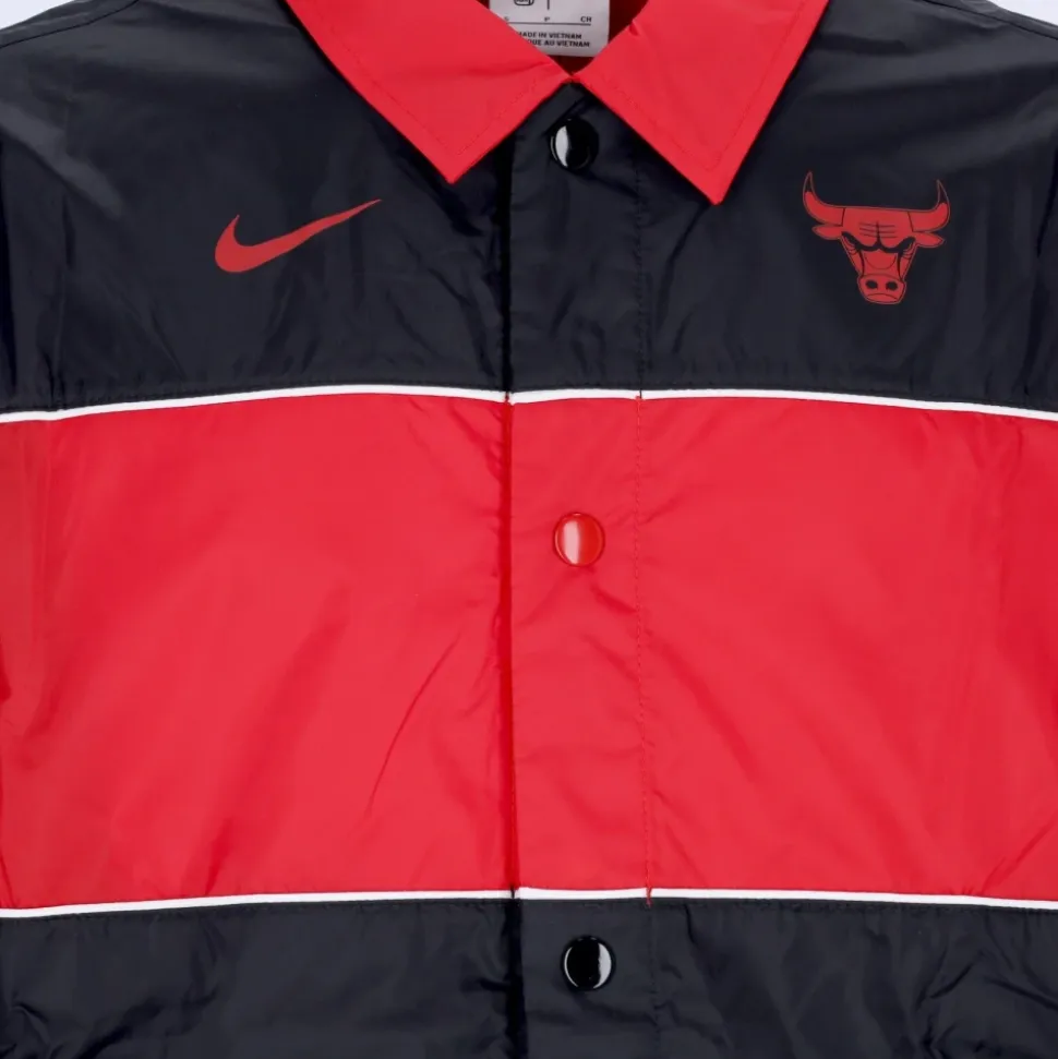 Chicago Bulls Lightweight Coach Jacket