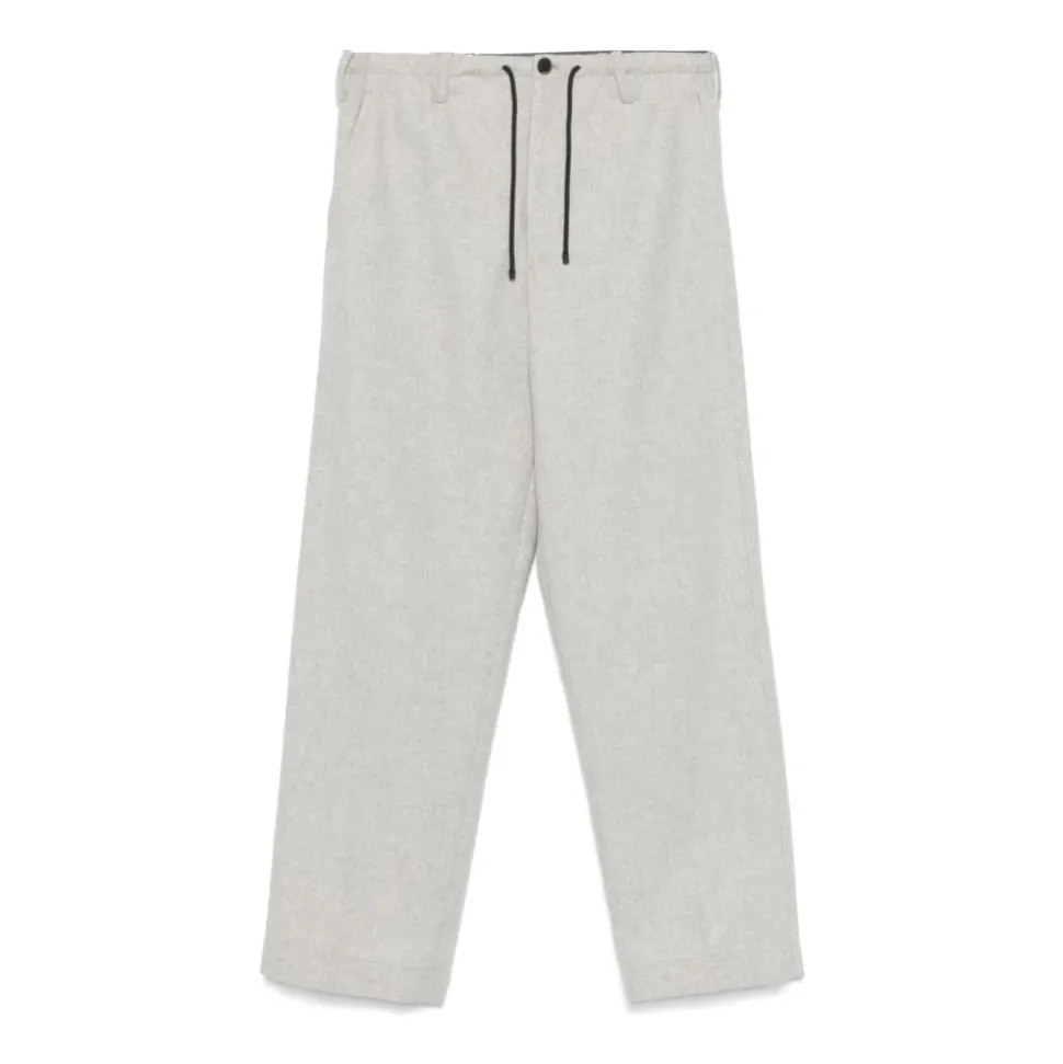 Chinos