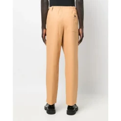 Chinos