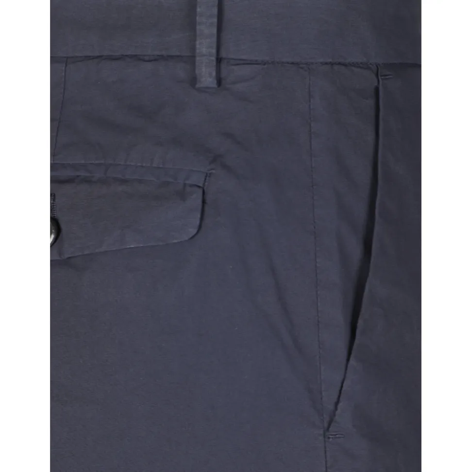 Chinos