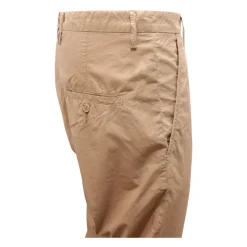 Chinos