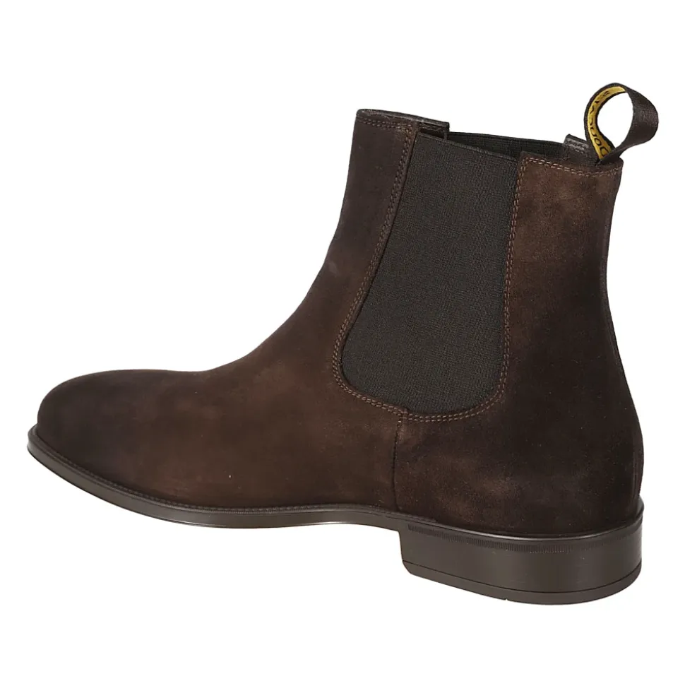 Classic Chelsea Boots