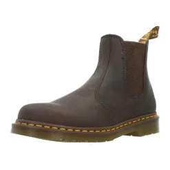 Classic Chelsea Boots for Everyday Wear