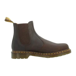 Classic Chelsea Boots for Everyday Wear