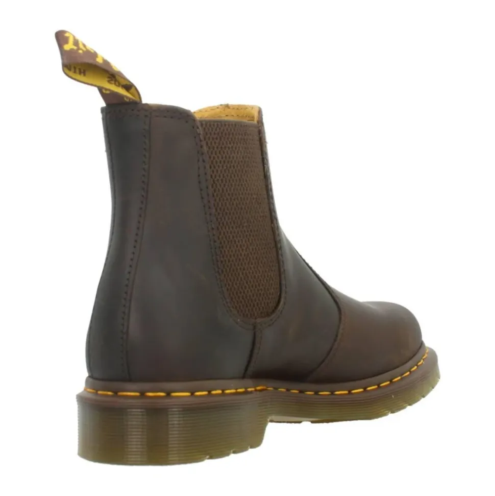 Classic Chelsea Boots for Everyday Wear