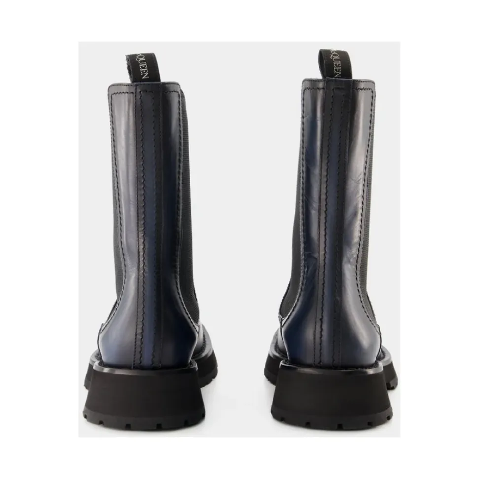 Classic Chelsea Boots in Smooth Calfskin