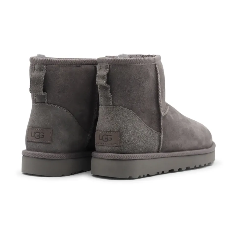 Classic II Grey Suede Boots