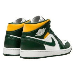 Classic Mid-Top Sneaker 2021