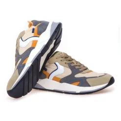 Club19 Sneaker