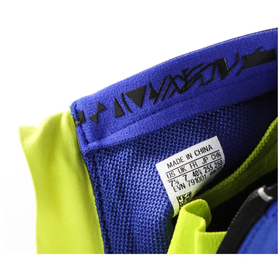 Cold Mens Outdoor Shoe