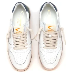 Davis Sneaker