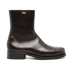 DEEPA Ankle Boots