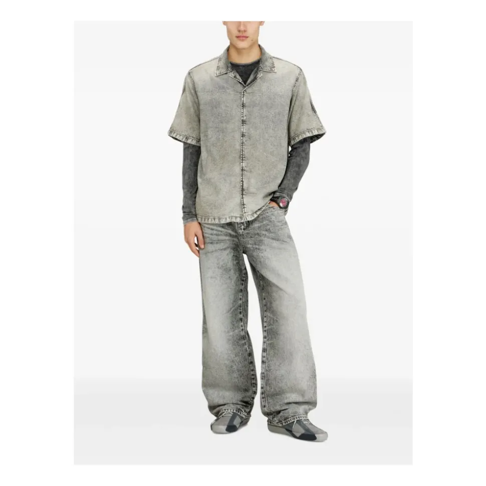Denim Short-Sleeve Shirt with Concealed Front