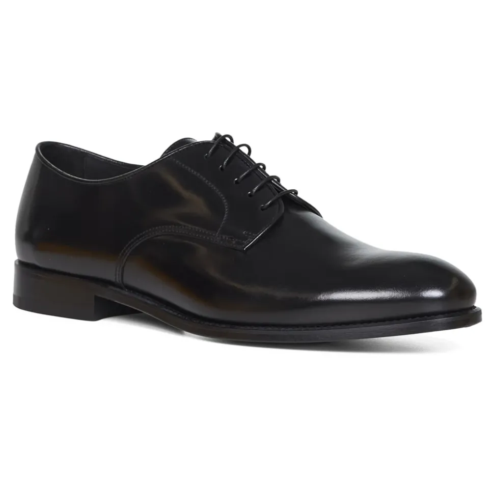 Derby Lace-up
