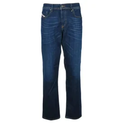 D-Finitive Straight Jeans