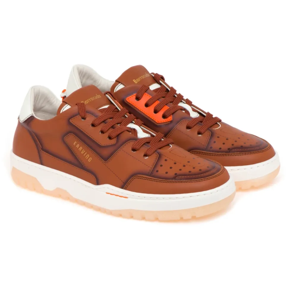Earving Sneakers