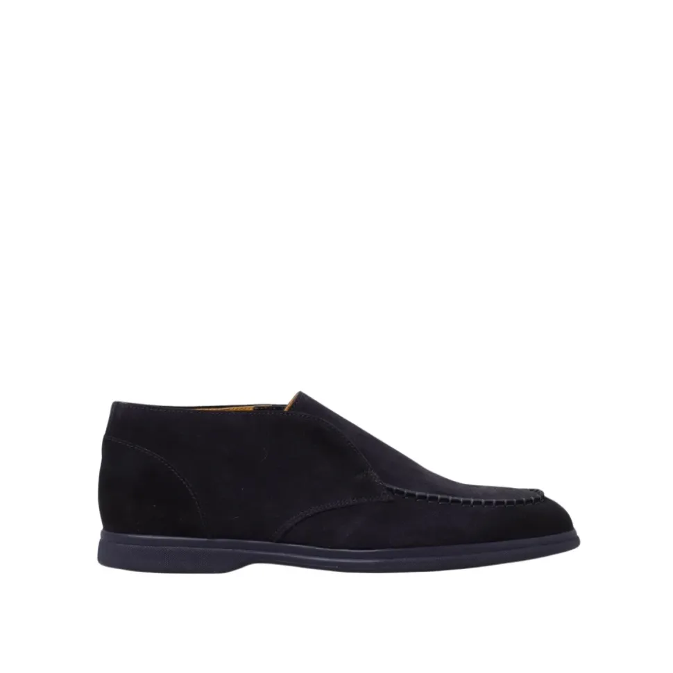 Elastic Chukka Moccasin Shoe