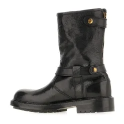 Elegant Leather Boots for Women
