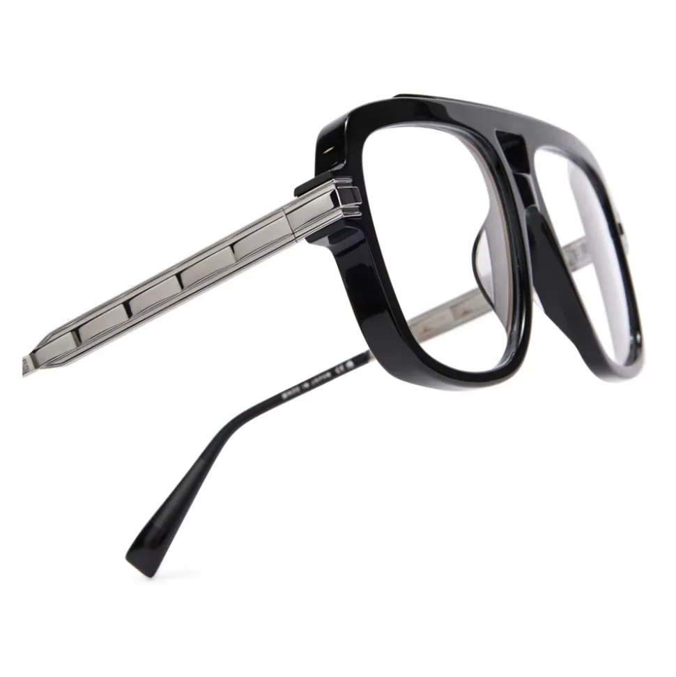 Eyeglasses