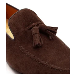 Flat shoes