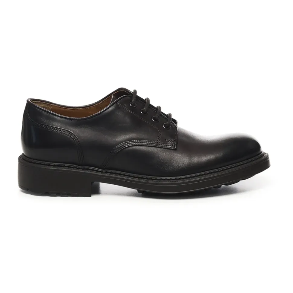 Flat Shoes for Women