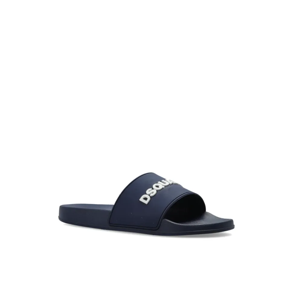 Flip-flops with logo