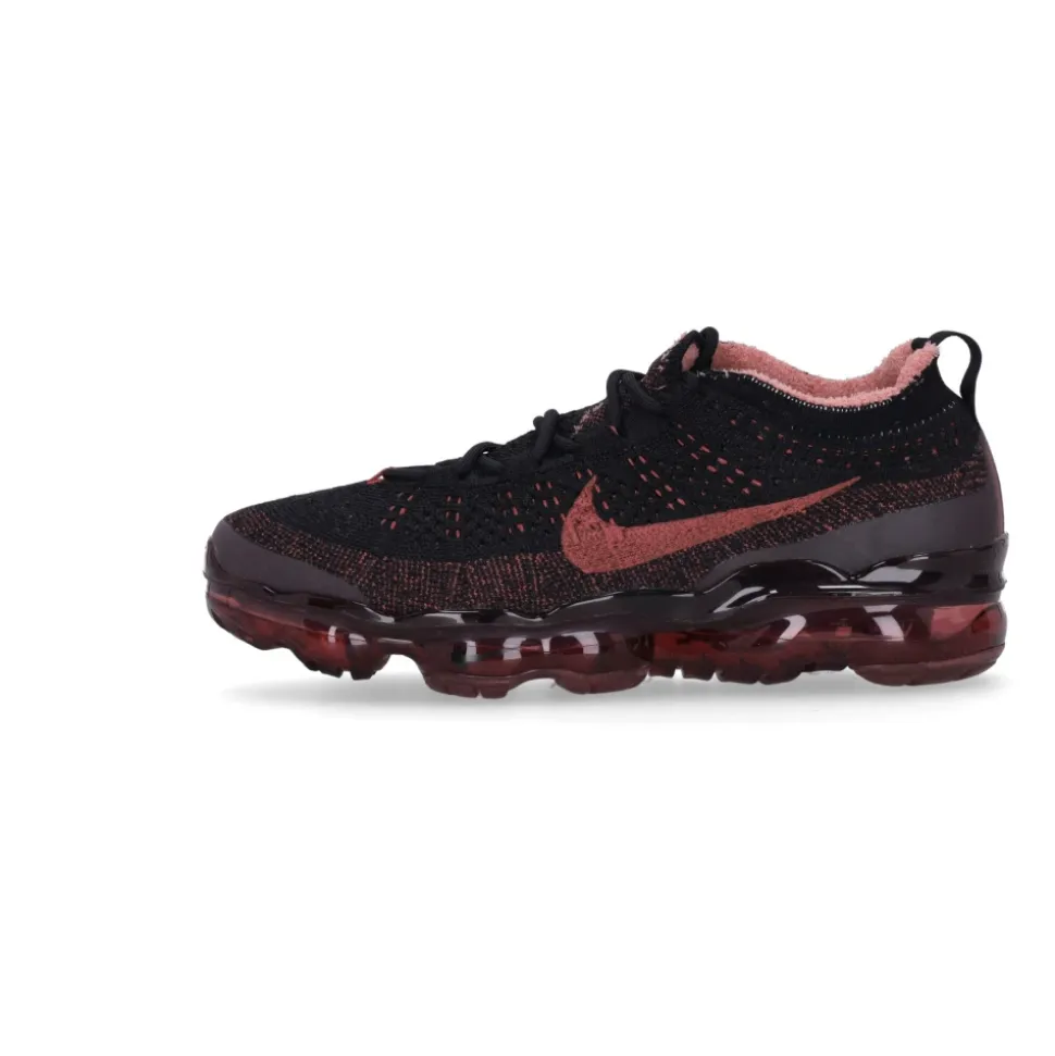 2023 Flyknit Black Low Sneaker